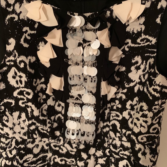 Nanette Lepore dress with pockets sz 6 - Picture 3 of 8